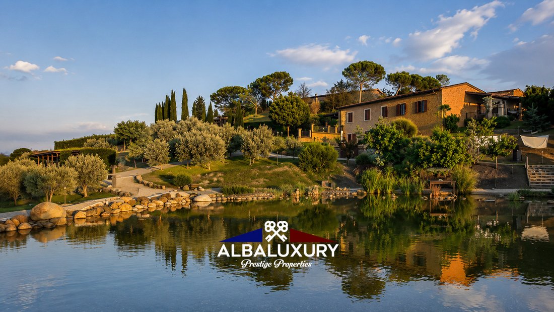 Villa in San Quirico d'Orcia, Tuscany, Italy 1 - 16494879