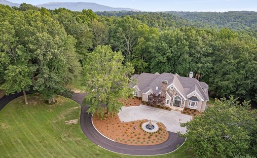 House in McMinnville, Tennessee, United States 1