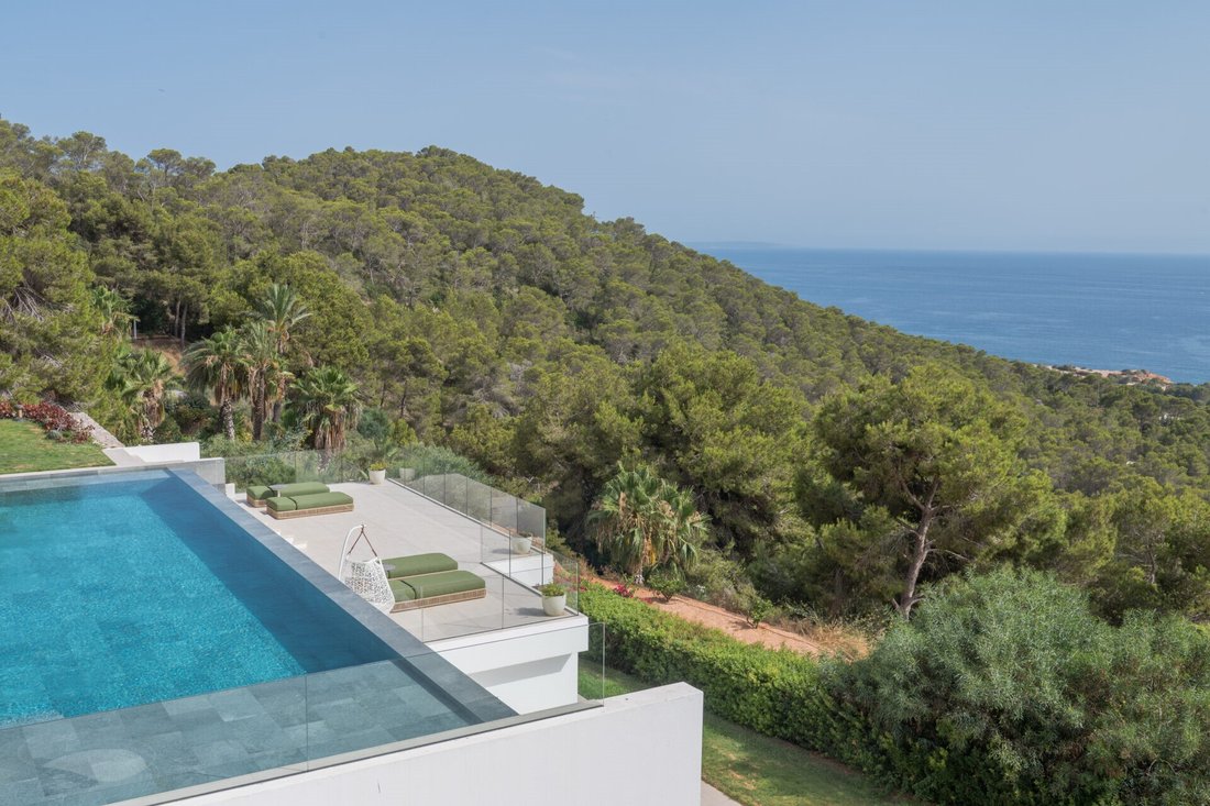 Villa in Sant Josep de sa Talaia, Balearic Islands, Spain 4 - 18536308