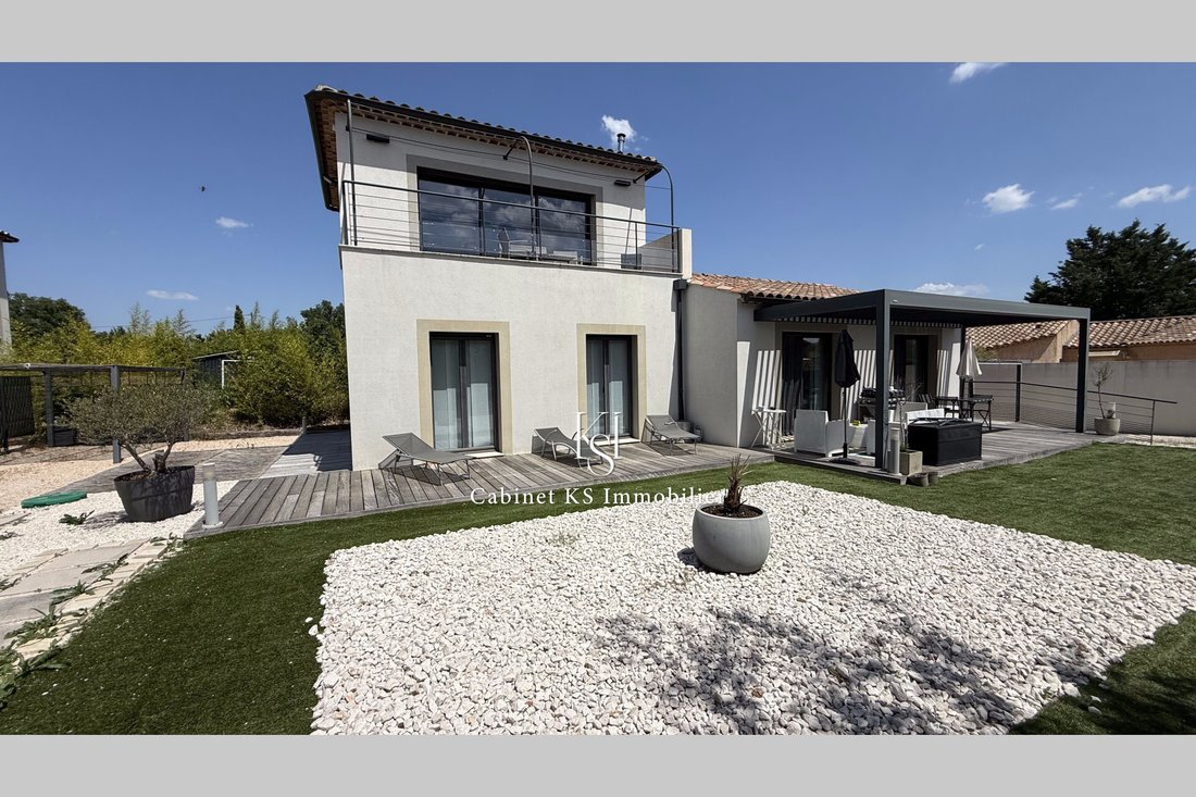 Villa in Centre Ville, Saint-Maximin-la-Sainte-Baume, France 2 - 18533184