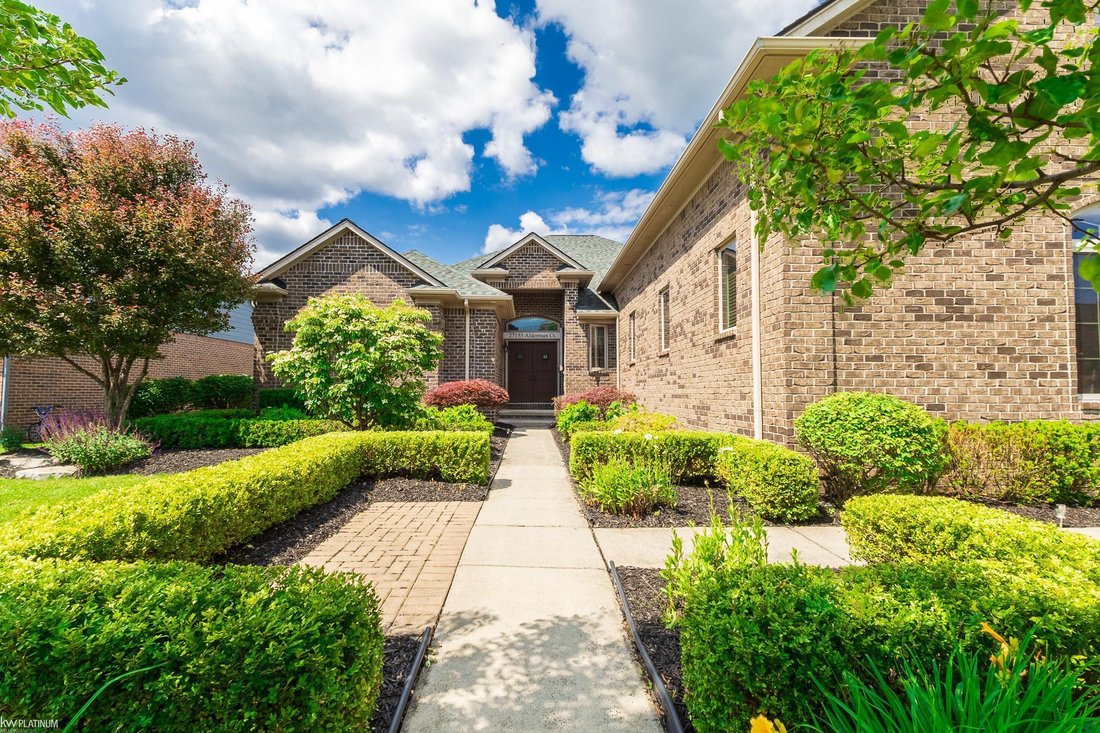 House in Mount Clemens, Michigan, United States 3 - 18532493