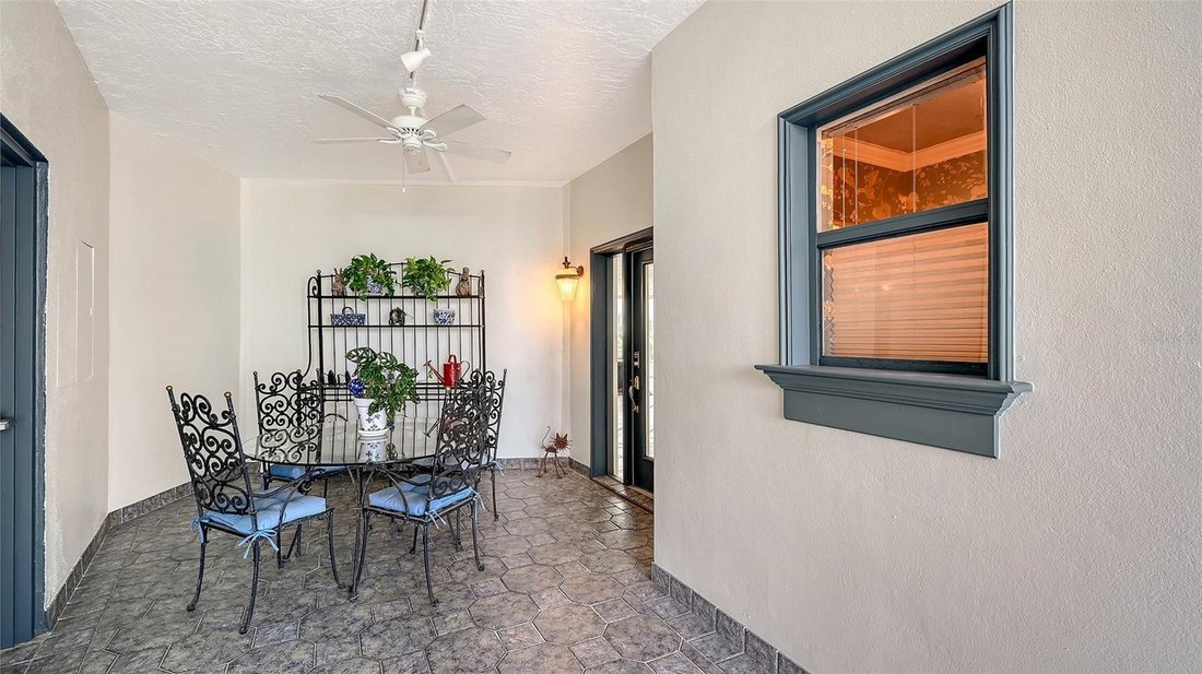 Condo in Sarasota, Florida, United States 5 - 18532601