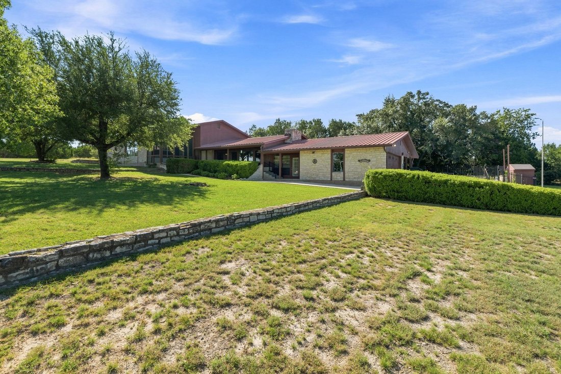 House in Liberty Hill, Texas, United States 1 - 18534617