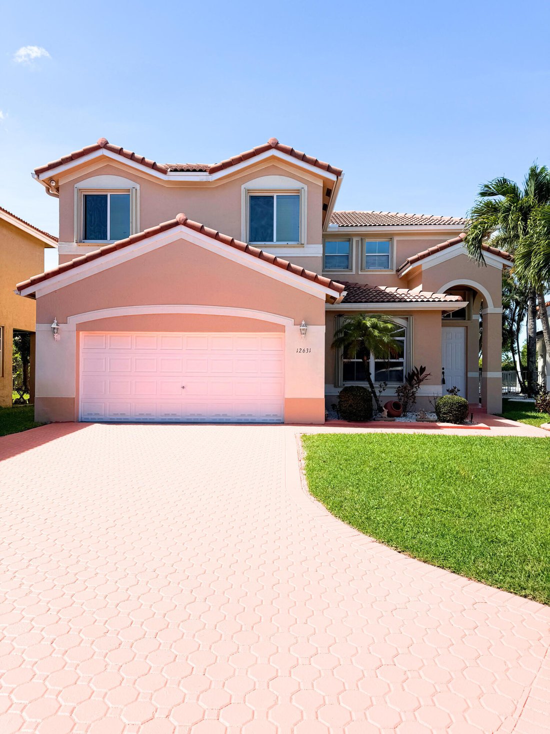 House in Miramar, Florida, United States 3 - 18342735