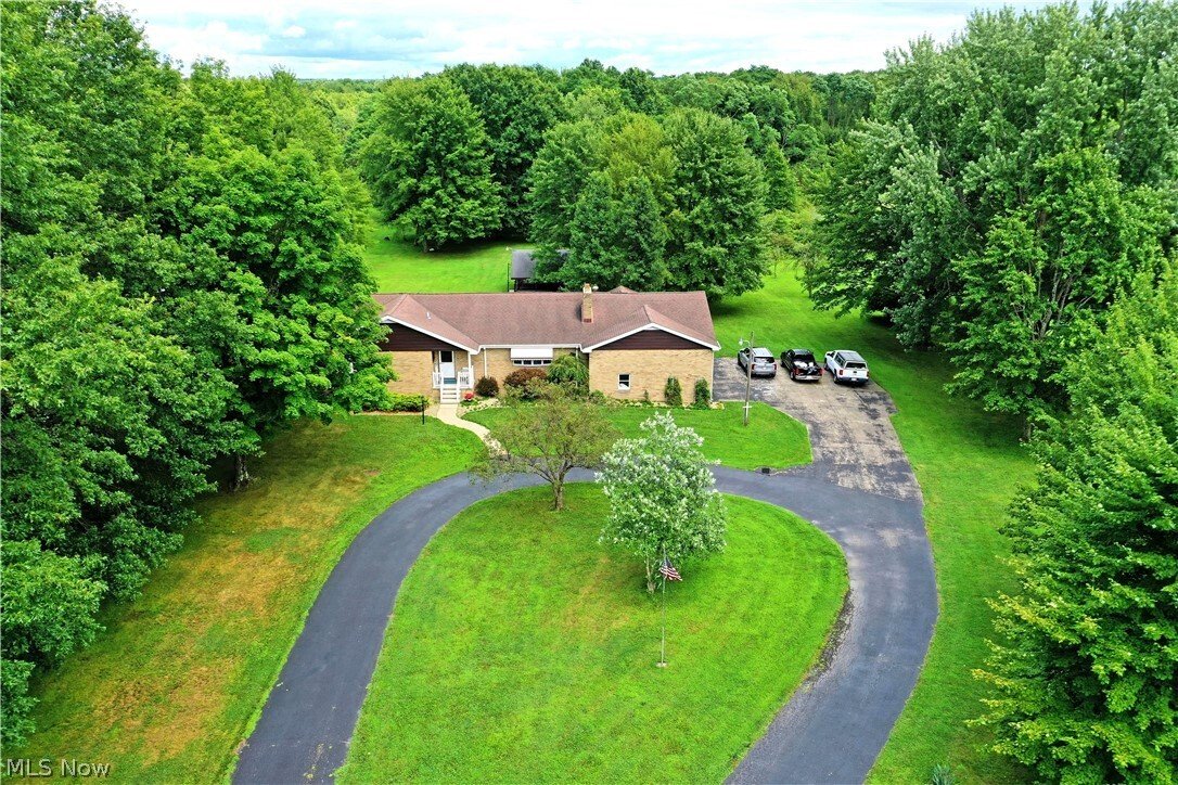 House in Farmdale, Ohio, United States 5 - 18532896