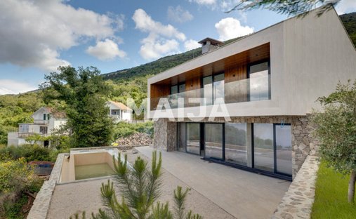 Villa in Đenovići, Herceg Novi Municipality, Montenegro 1