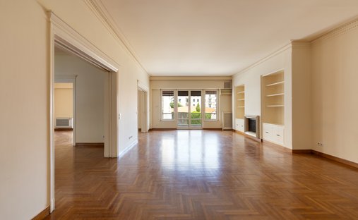 Apartment in Sunoikia Kolonakiou, 1st District of Athens, Athens 1