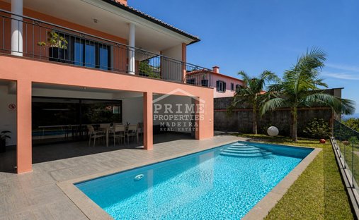 Villa in Sao Roque, Madeira, Portugal 1