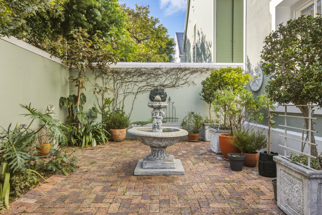 House in Bakoven, Cape Town, South Africa 3 - 18536834