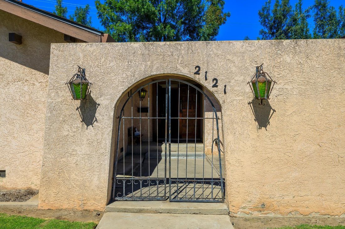 House in Turlock, California, United States 4 - 18533676