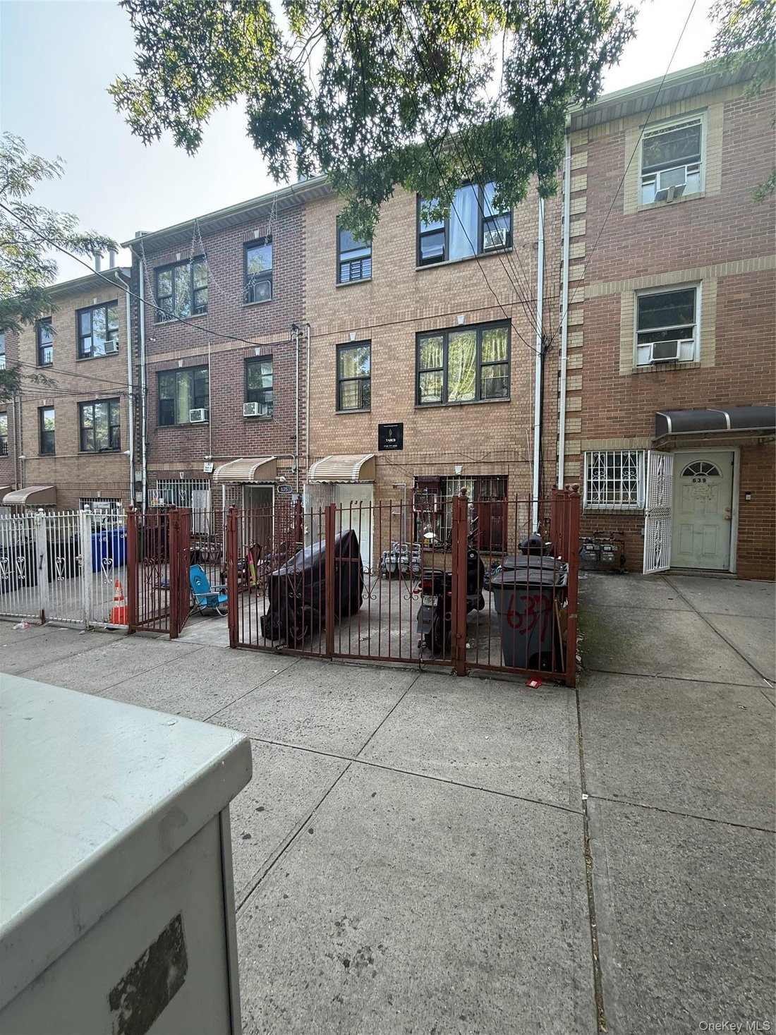 House in New York, New York, United States 1 - 16979840