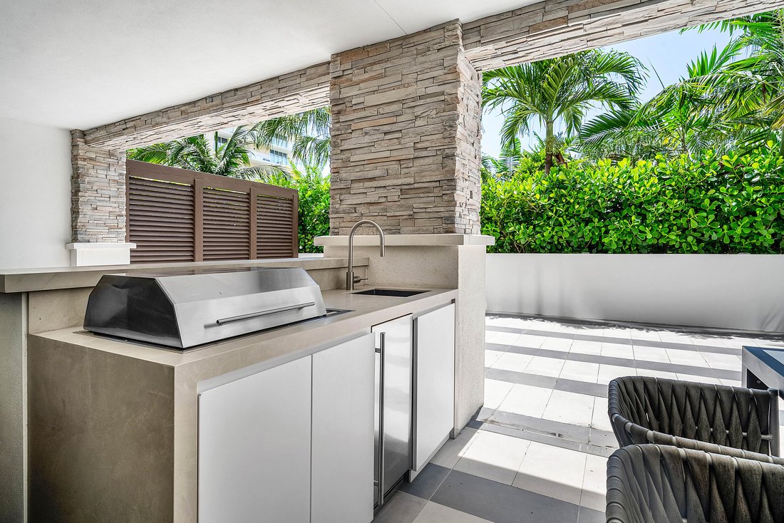 Condo in Boca Raton, Florida, United States 1 - 18536208