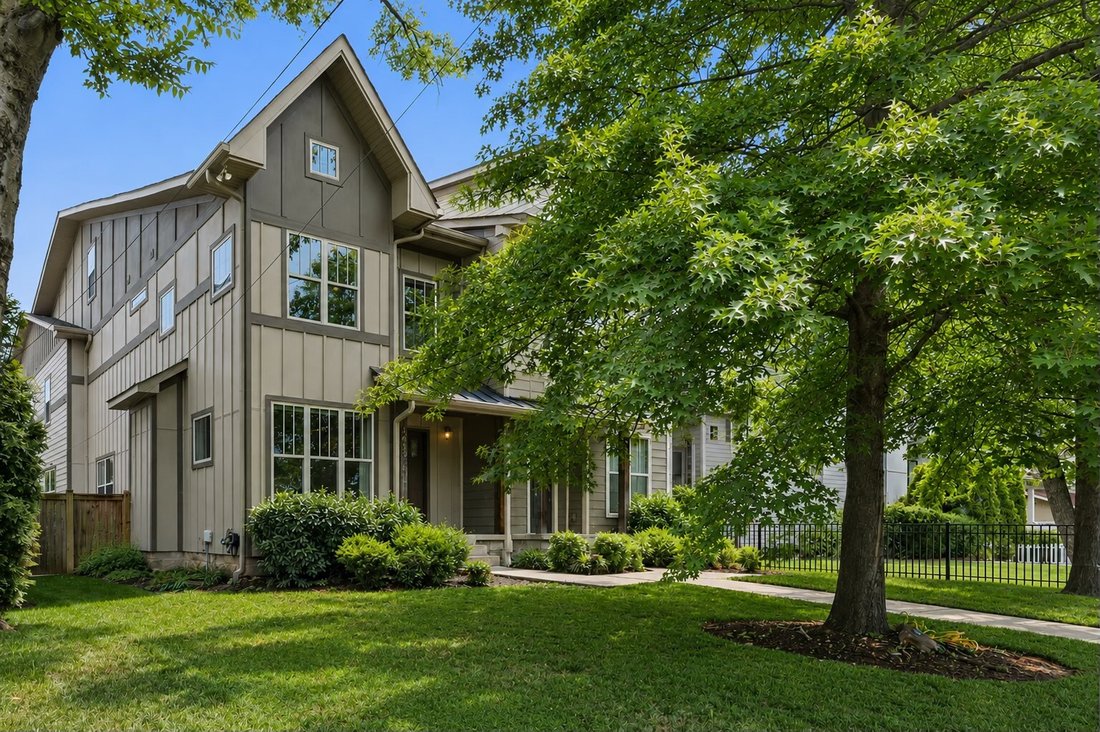Co Op in Nashville, Tennessee, United States 3 - 17869340