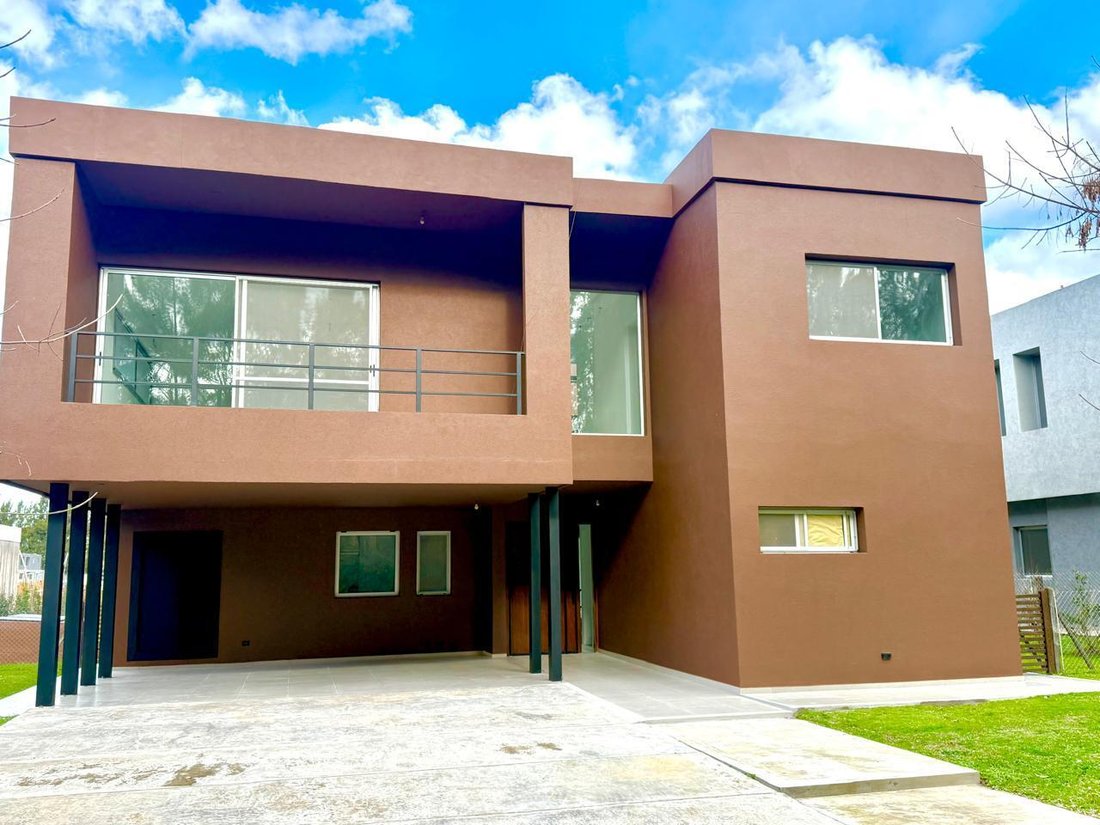 House in Tigre, Buenos Aires Province, Argentina 4 - 18027120