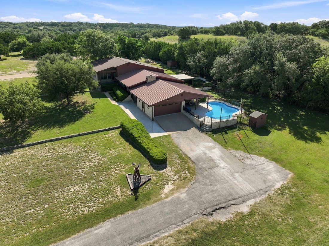 House in Liberty Hill, Texas, United States 2 - 18534617