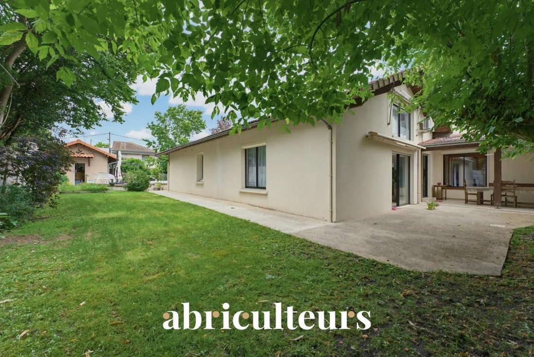 House in Caudéran-Barrière Judaïque, Bordeaux, France 5 - 18532735