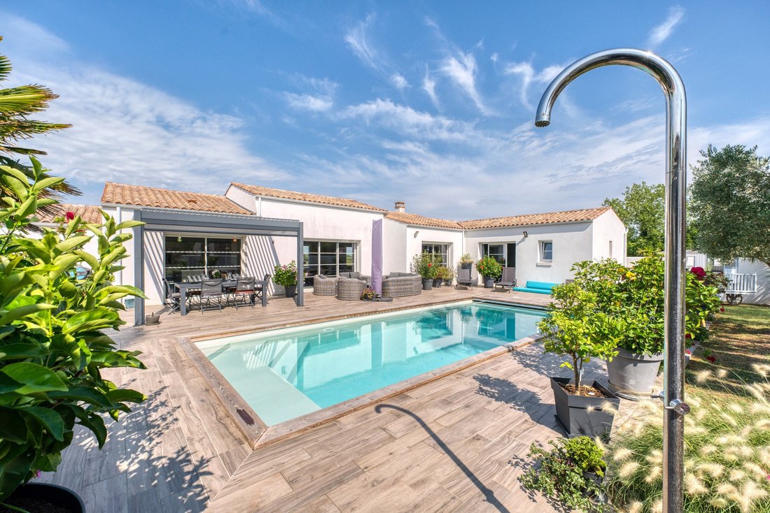 House in Le Grand-Village-Plage, Nouvelle-Aquitaine, France 3 - 18353317