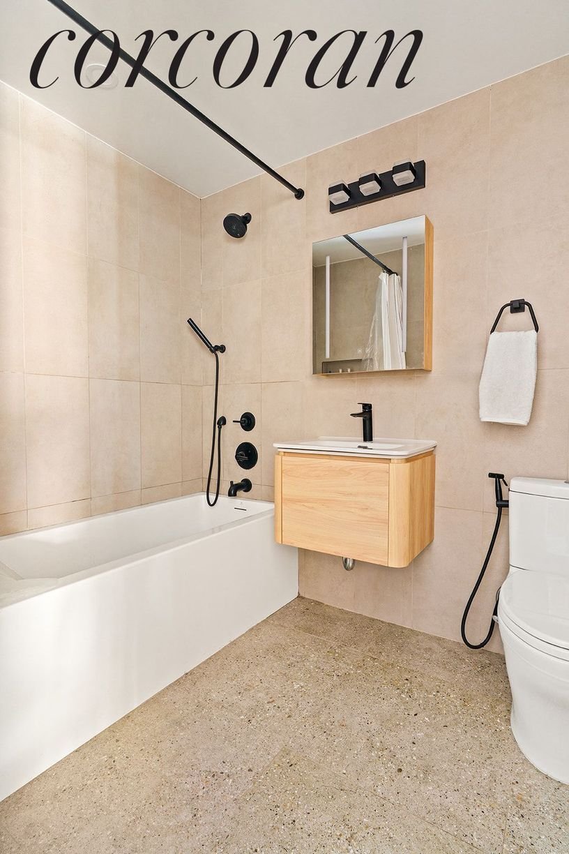 Condo in New York, New York, United States 5 - 18533749