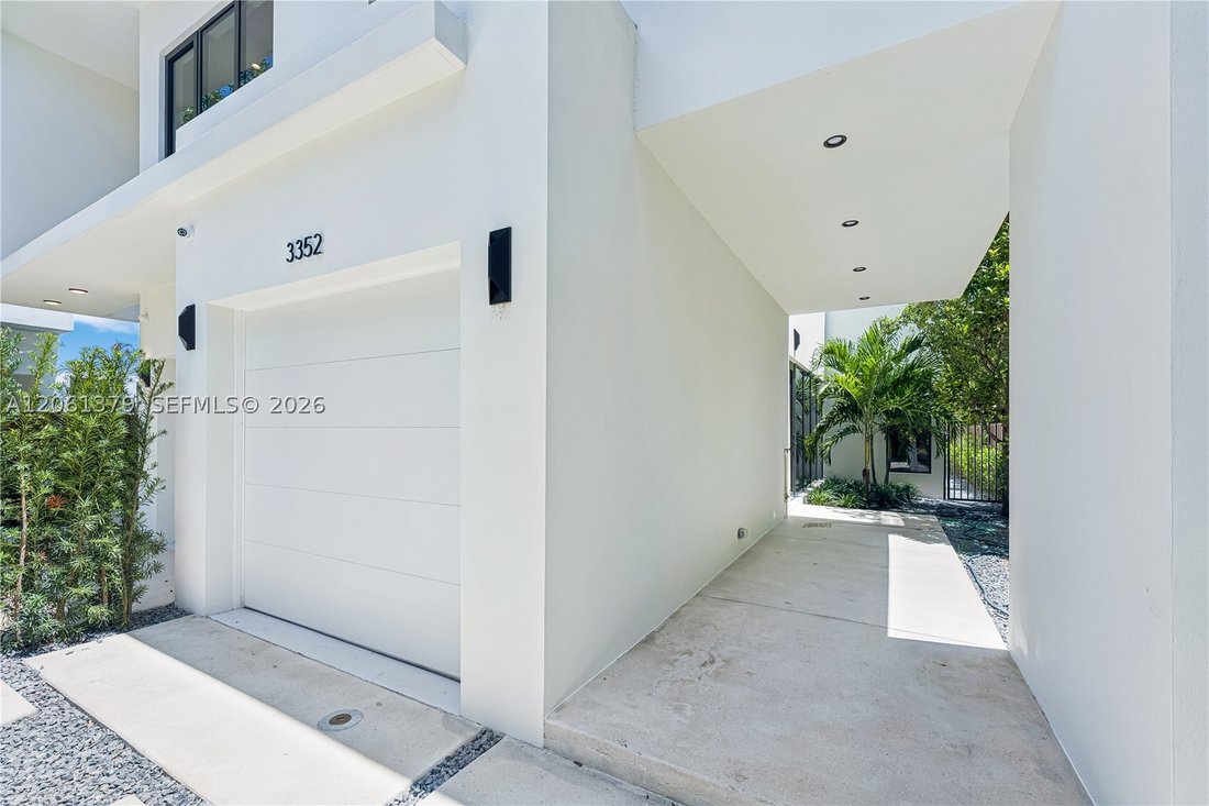 Townhouse in Miami, Florida, United States 3 - 18534734