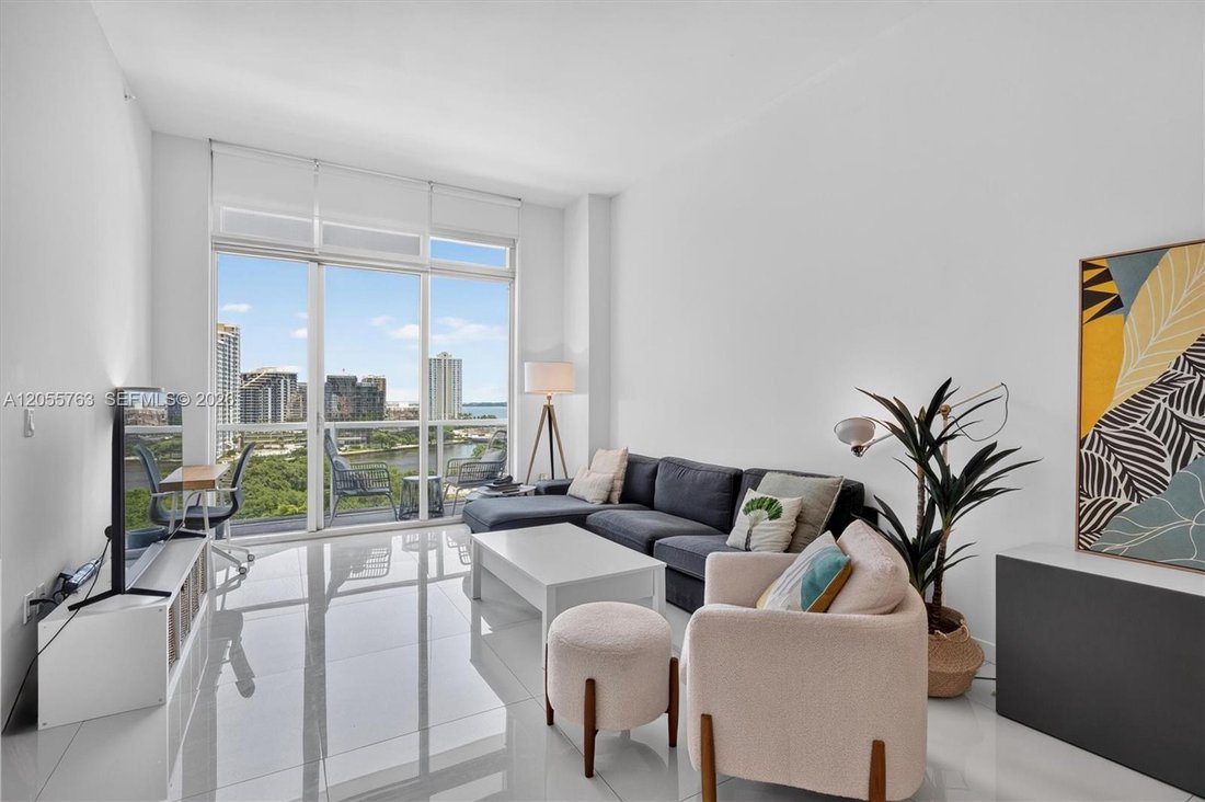 Condo in Miami, Florida, United States 3 - 18536109