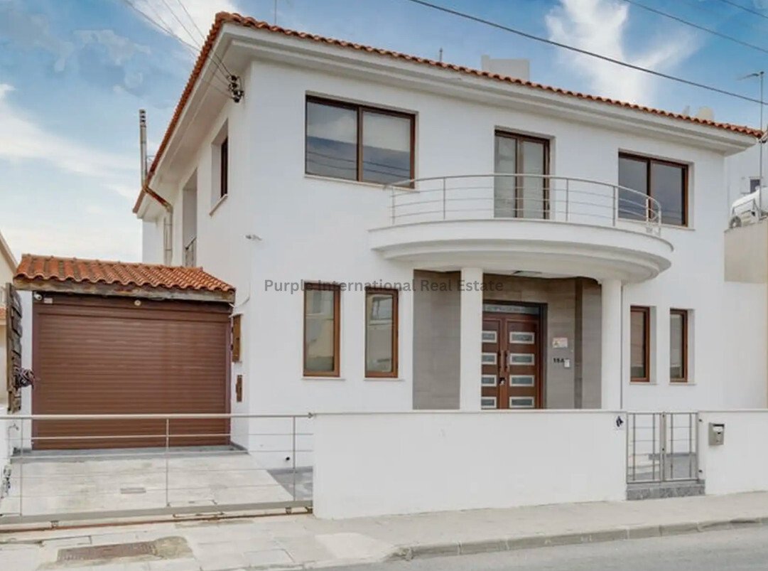 Villa in Larnaca, Larnaca, Cyprus 1 - 18533666