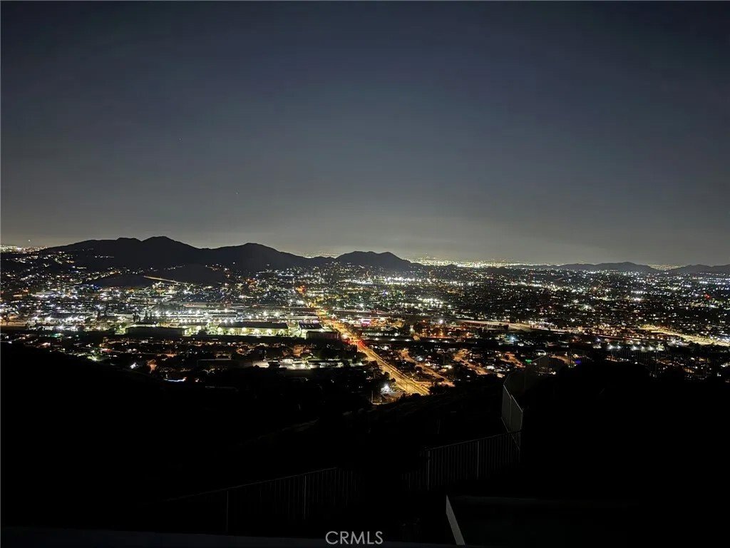 Condo in Riverside, California, United States 2 - 18532932