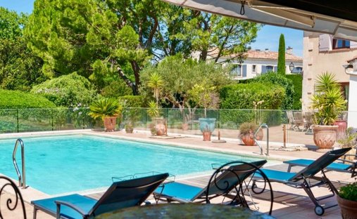 House in Fontvieille, Provence-Alpes-Côte d'Azur, France 1
