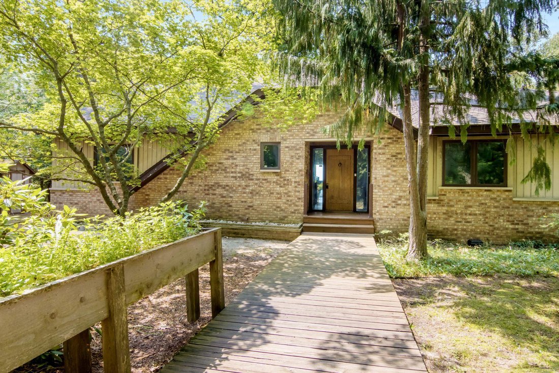 House in Elk Rapids, Michigan, United States 2 - 18532776