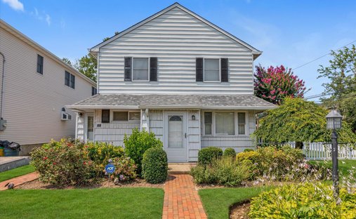 House in Woodmere, New York, United States 1
