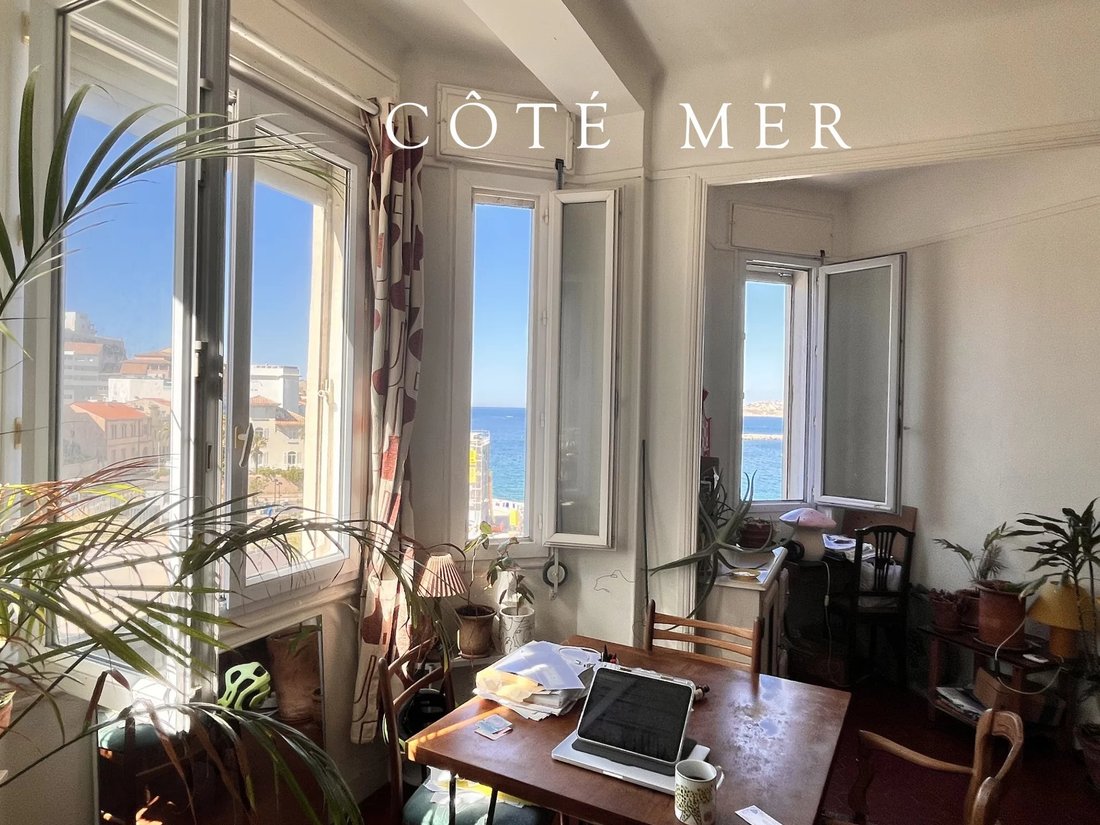 Apartment in Le Pharo, 7e Arrondissement, Marseille 1 - 18532228