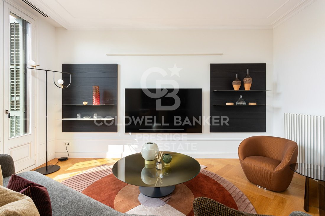 Apartment in Eixample, Barcelona, Spain 3 - 18536310