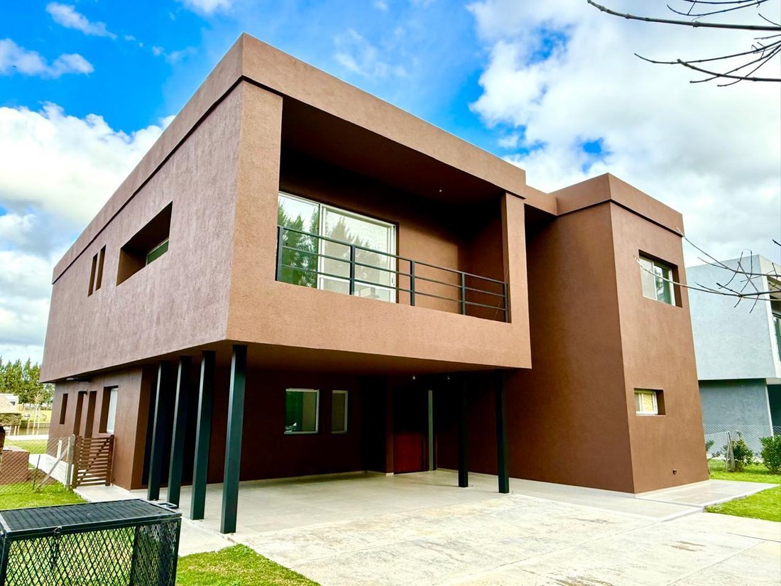 House in Tigre, Buenos Aires Province, Argentina 5 - 18027120