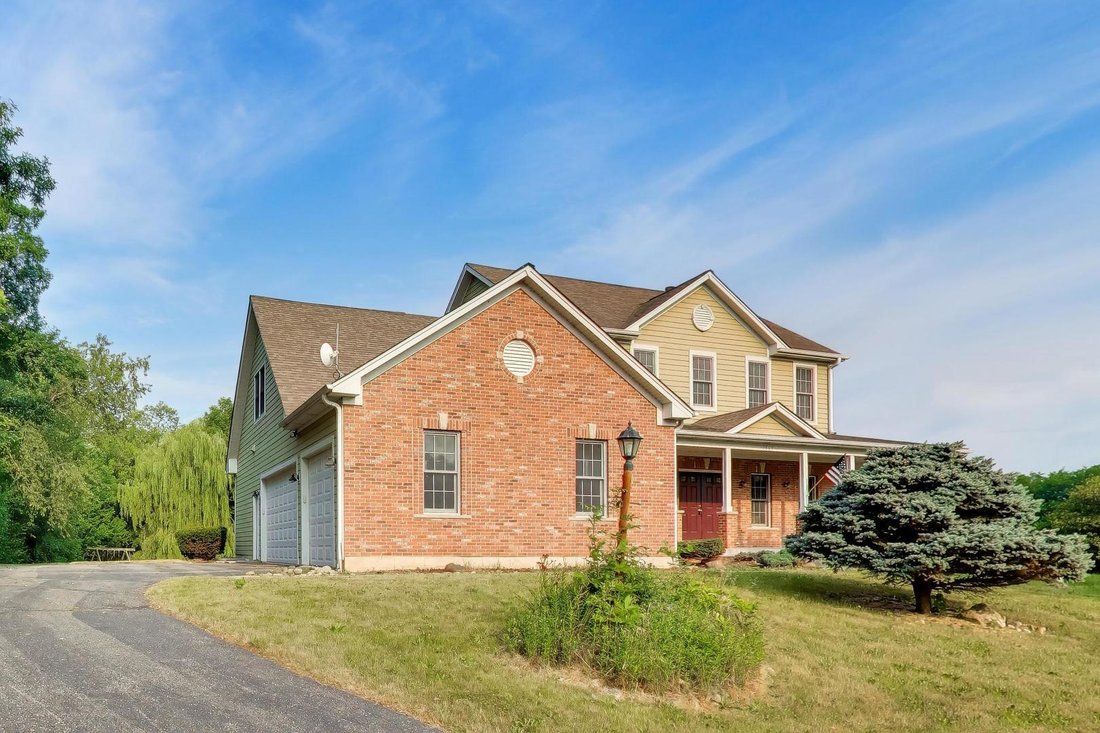 House in Fox Lake, Illinois, United States 3 - 18534979