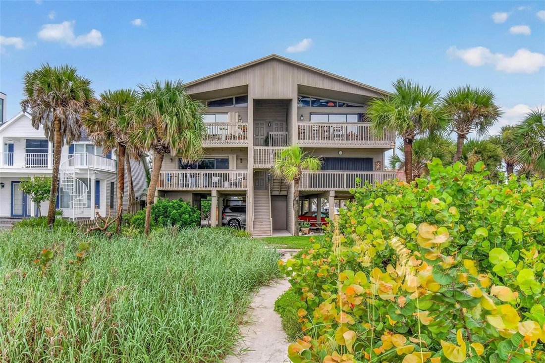 Condo in Indian Shores, Florida, United States 1 - 18532599