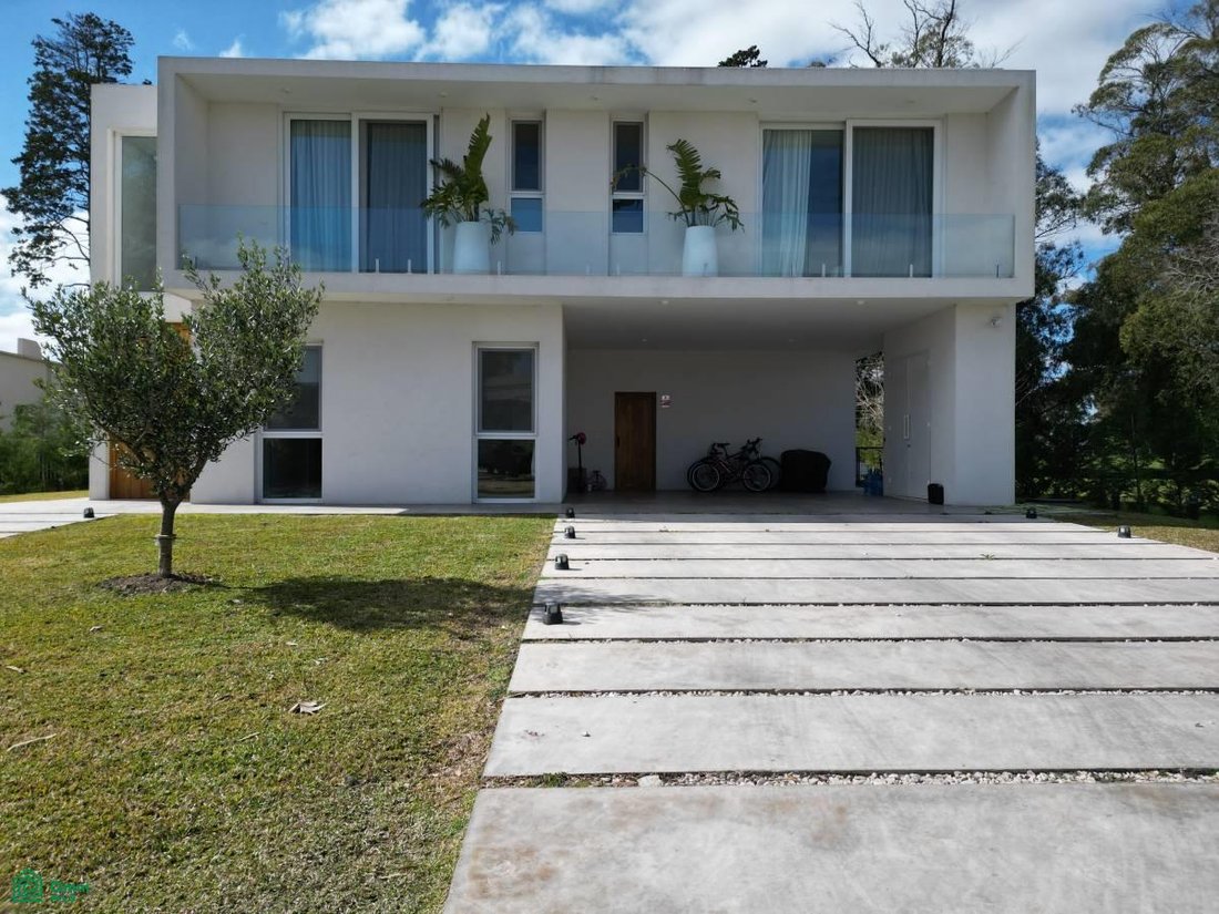 House in Hudson, Buenos Aires, Buenos Aires Province, Argentina 1 - 18414917