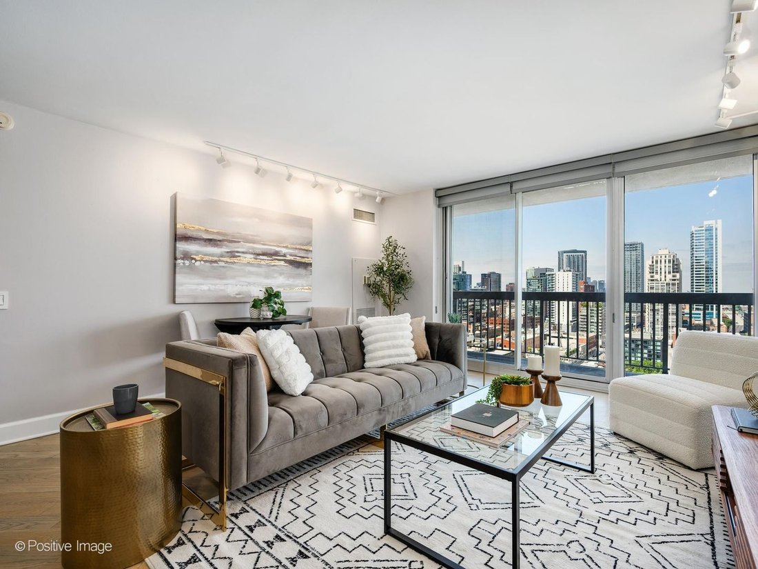 Condo in Chicago, Illinois, United States 3 - 18534963