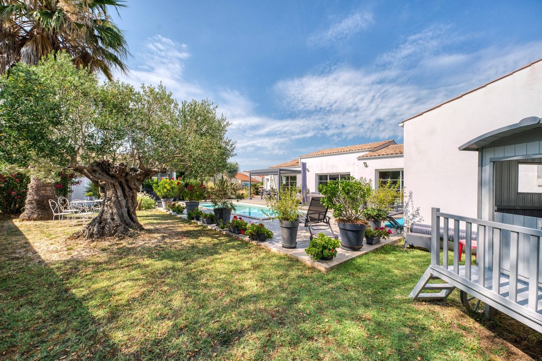 House in Le Grand-Village-Plage, Nouvelle-Aquitaine, France 5 - 18353317