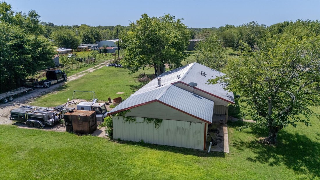 House in Celeste, Texas, United States 3 - 18533673