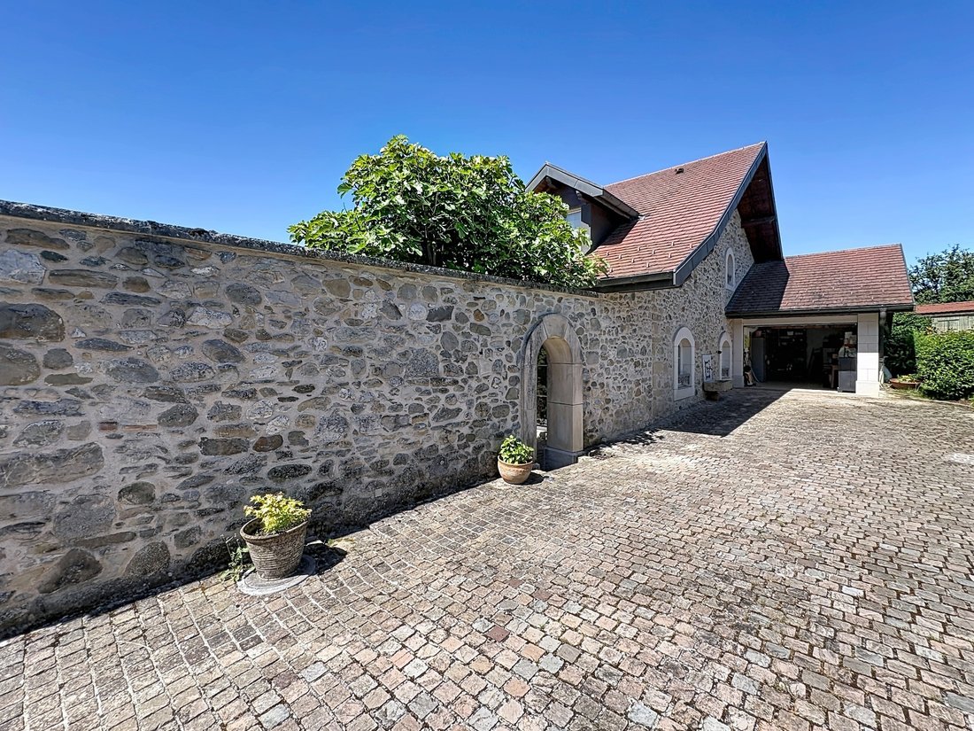 Maison à Cernex, Auvergne-Rhône-Alpes, France 4 - 18224350