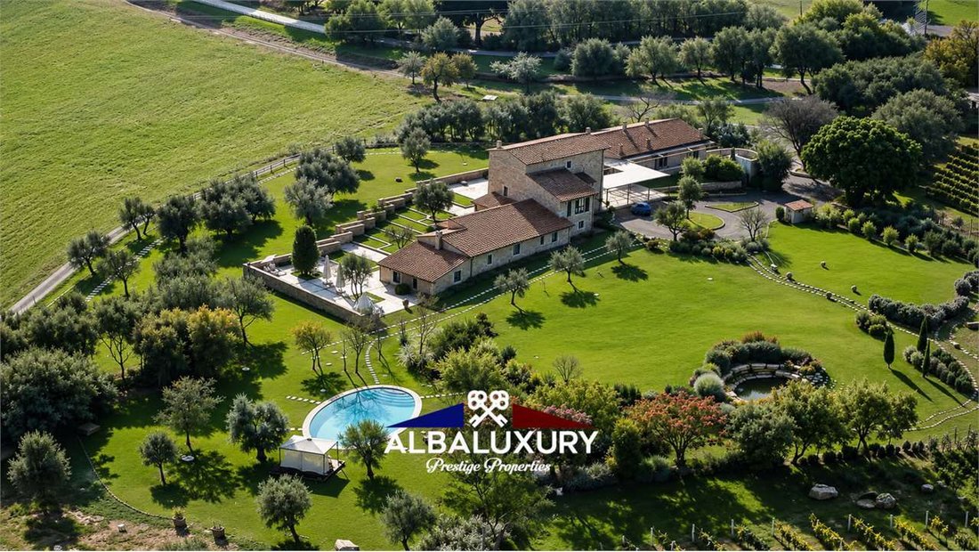 Villa in Manciano, Tuscany, Italy 1 - 15347610
