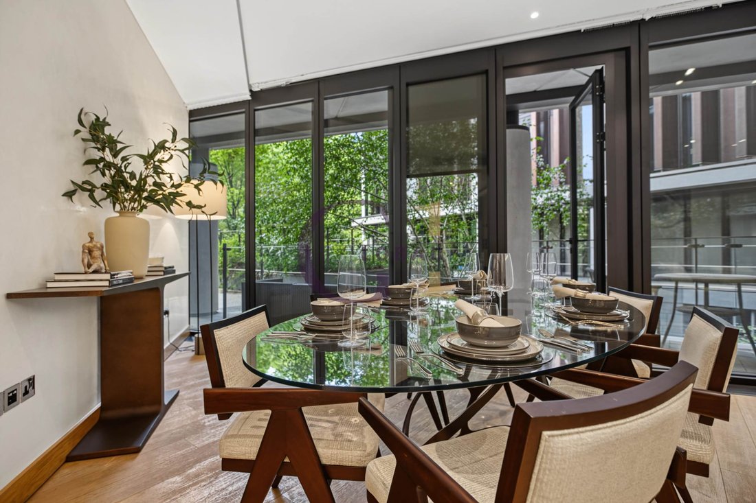 Apartment in Knightsbridge, Kensington And Chelsea, England 3 - 18534178