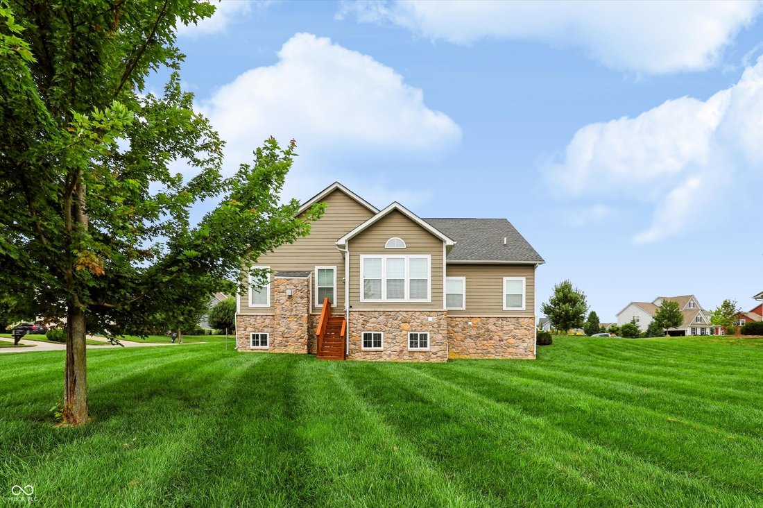 House in Westfield, Indiana, United States 4 - 18533975