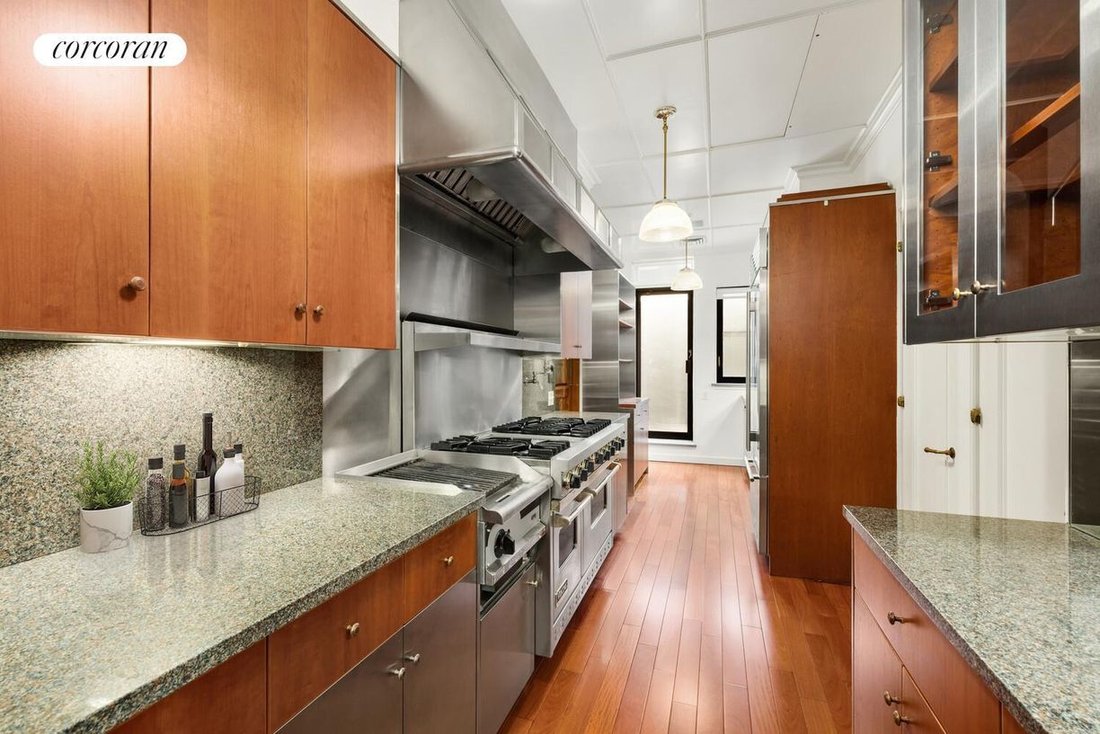 Co Op in New York, New York, United States 4 - 17281792