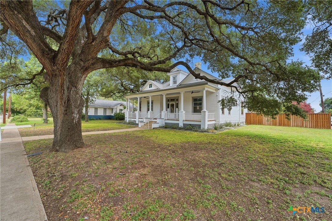 House in Gonzales, Texas, United States 3 - 17620924