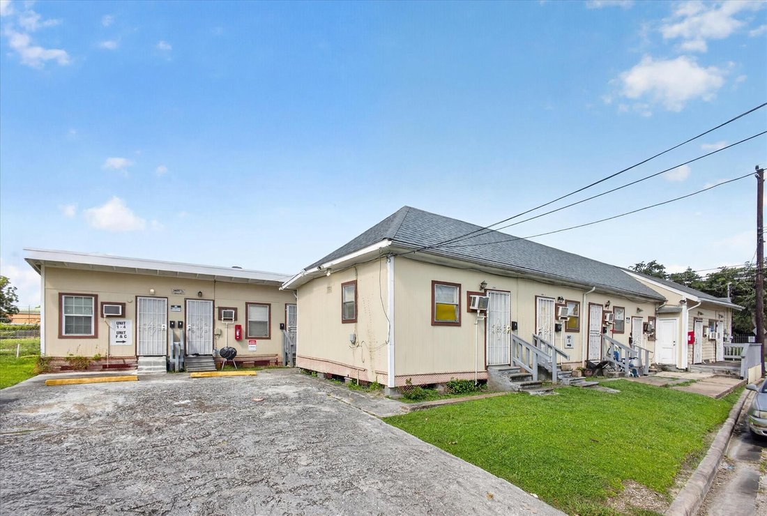 Houston, Texas, United States 2 - 18532727