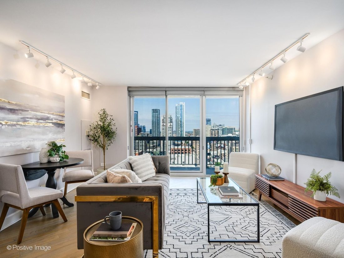 Condo in Chicago, Illinois, United States 2 - 18534963