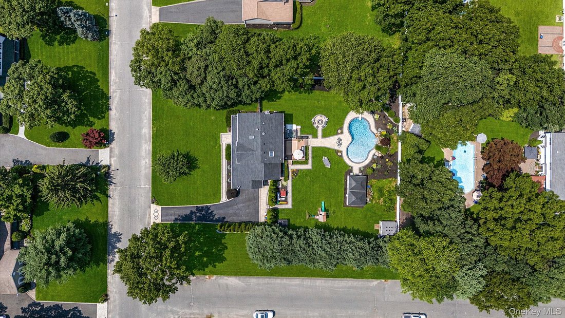 House in Shoreham, New York, United States 5 - 18535206