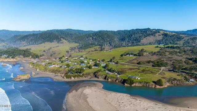 House in Fort Bragg, California, United States 3 - 18533767
