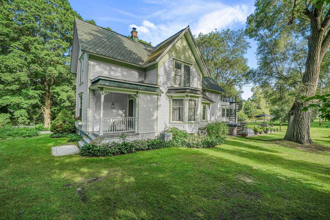 House in Traverse City, Michigan, United States 3 - 18532789