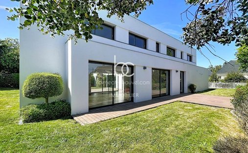 House in Zone Industrielle du Prat, Vannes, France 1